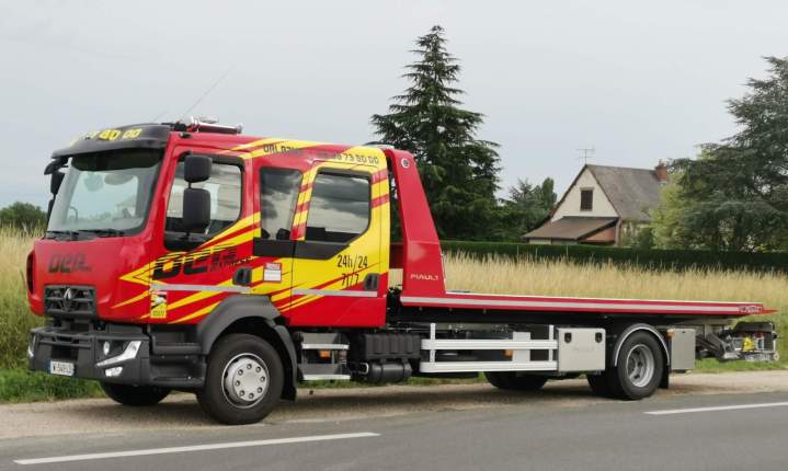 Service de remorquage de poids lourds Orléans